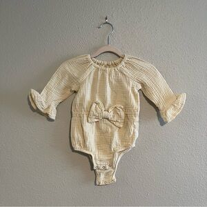 Grayson Collective Girls Cream Onesie 6-9m